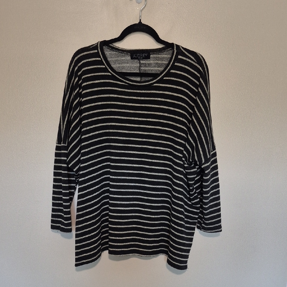 Black and Tan Striped Crew Neck Top